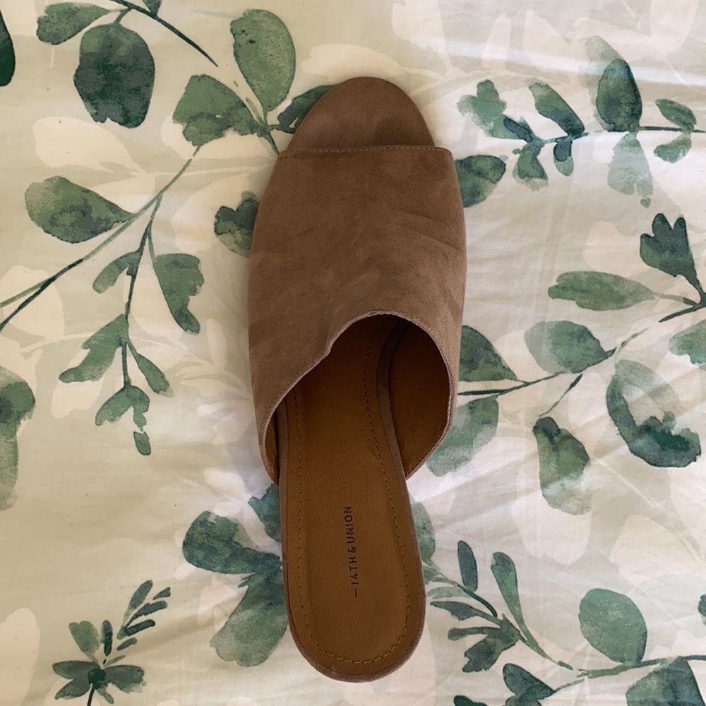 14th And Union Hanzel Block Heel Mule - image 5